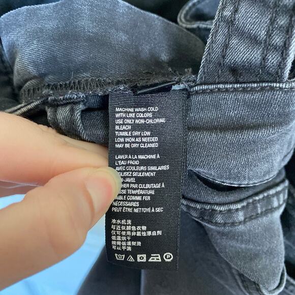 FREE PEOPLE Gray Denim Overalls Size 26 Skinny Ankle Eclipse Black Wash Boho - Picture 7 of 9